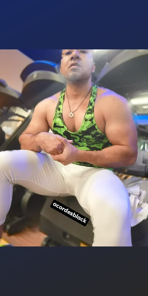 acordesblack_free onlyfans leaked picture 1