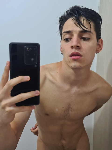 alejorestrepo onlyfans leaked picture 1