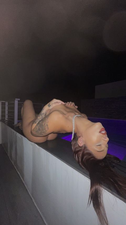 amandavel onlyfans leaked picture 1