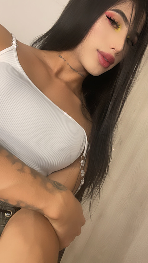 antonella_valbuena onlyfans leaked picture 2