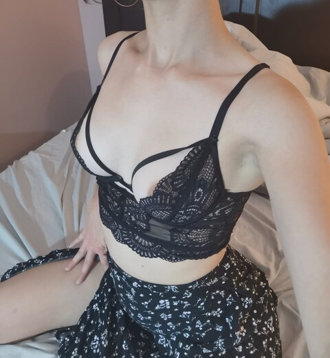 aurorahayes onlyfans leaked picture 2