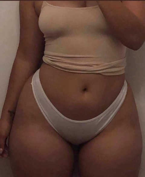 babyyyaleeee onlyfans leaked picture 1
