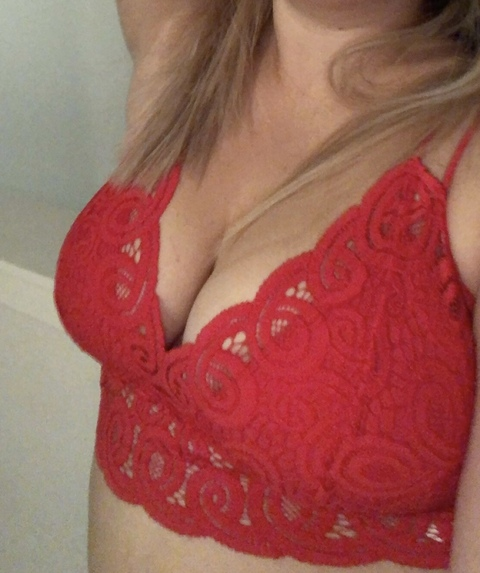 beckymarie onlyfans leaked picture 1