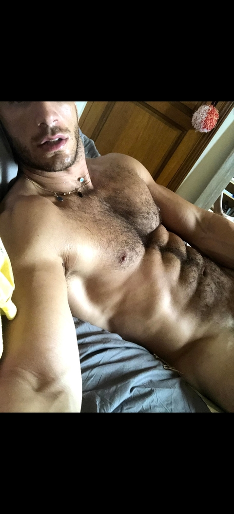 bensim31 onlyfans leaked picture 1
