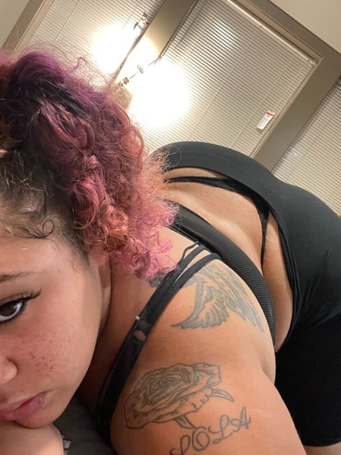 biggbunz1998 onlyfans leaked picture 2