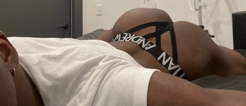 blacktwinkboy onlyfans leaked picture 2