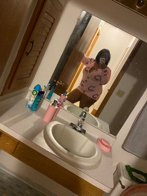 breanne_____ onlyfans leaked picture 1