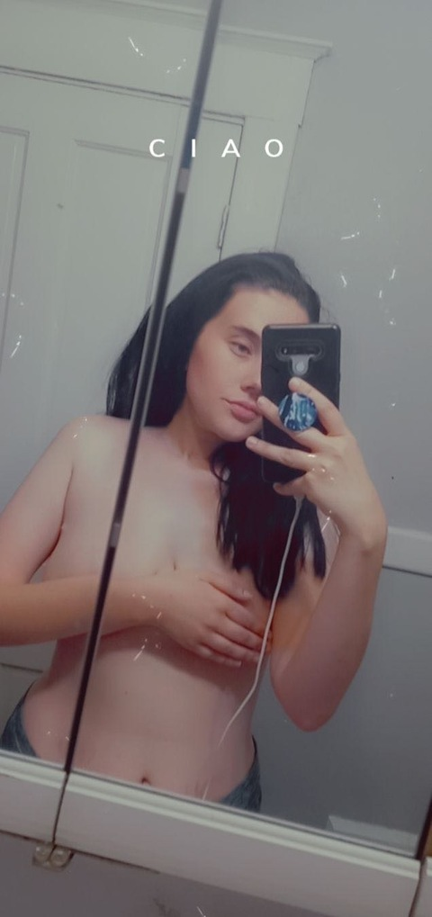 brittclane onlyfans leaked picture 2