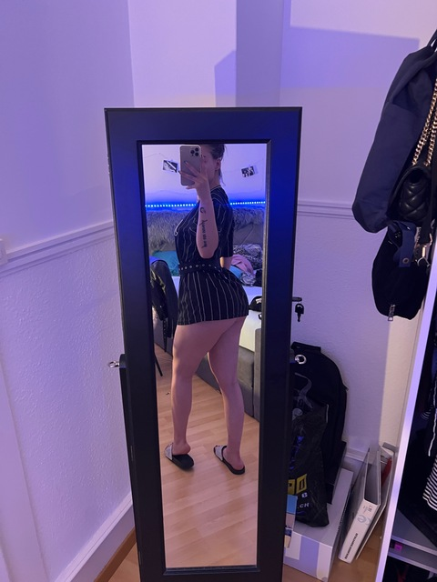 btxzm onlyfans leaked picture 1