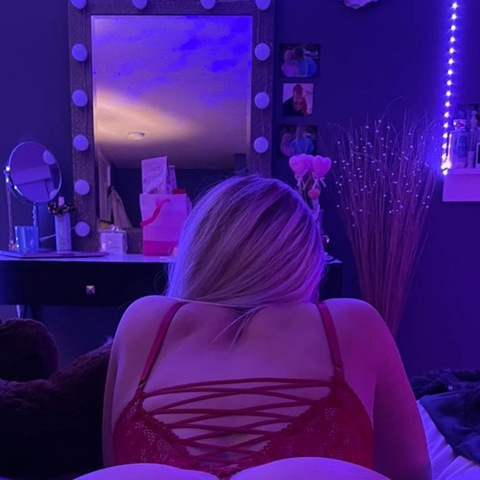 chloe1444 onlyfans leaked picture 1