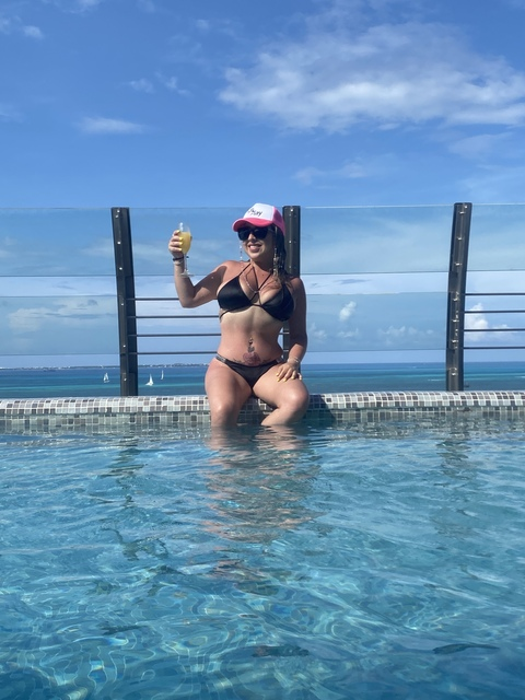 colombianita1 onlyfans leaked picture 1