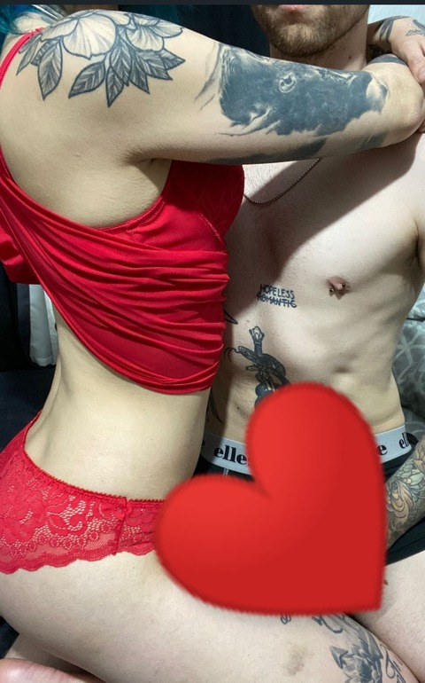 crystalfilth onlyfans leaked picture 2