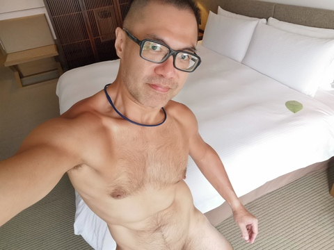 cumcruise onlyfans leaked picture 1