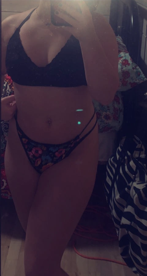 dcskitty onlyfans leaked picture 2