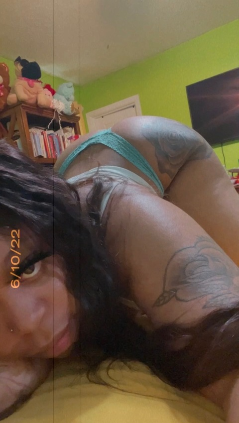 dessi.dee onlyfans leaked picture 1