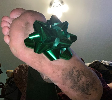 dirtyfeetgirl92 onlyfans leaked picture 1