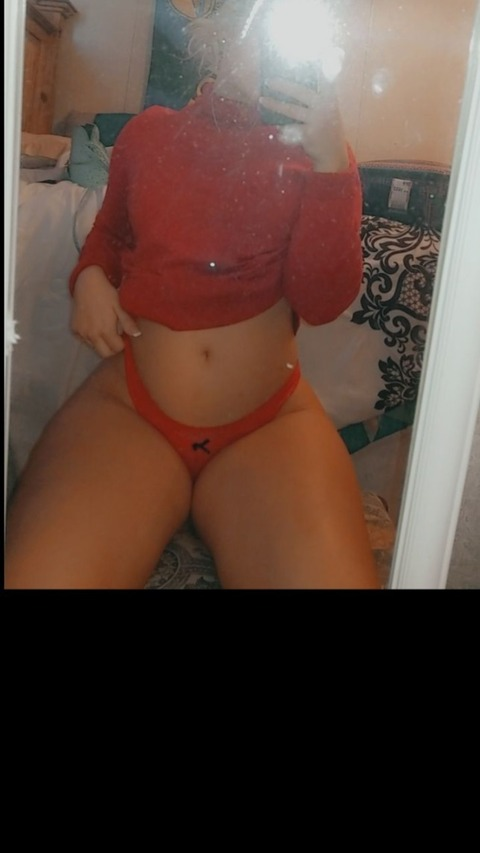 elaine1999 onlyfans leaked picture 1
