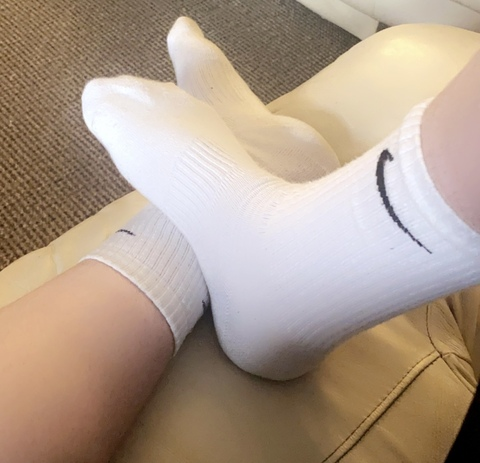 feetfriendmanc onlyfans leaked picture 2