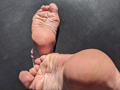 footgoddessember onlyfans leaked picture 1