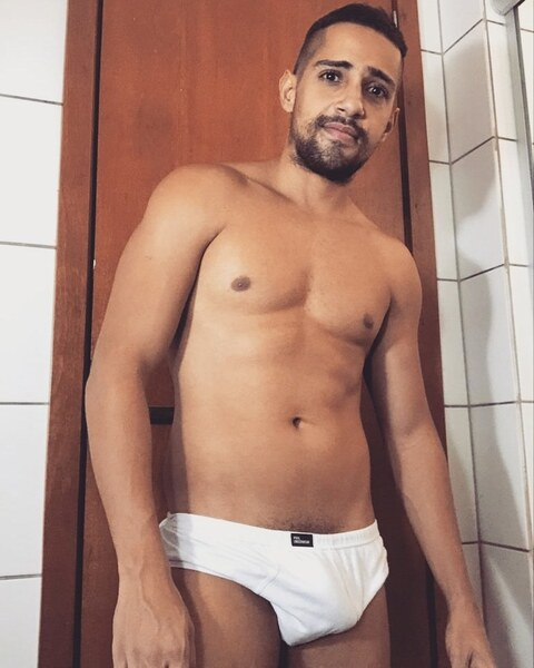 goianorafa onlyfans leaked picture 1