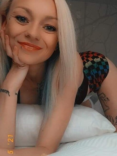 hayleequinn209 onlyfans leaked picture 1