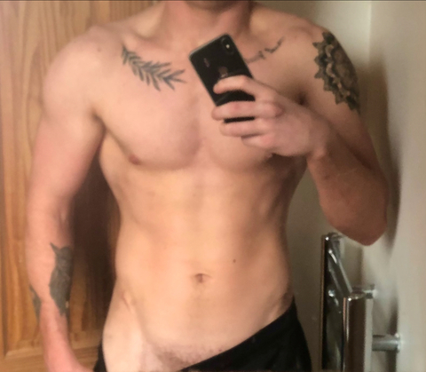 hfalfie onlyfans leaked picture 1