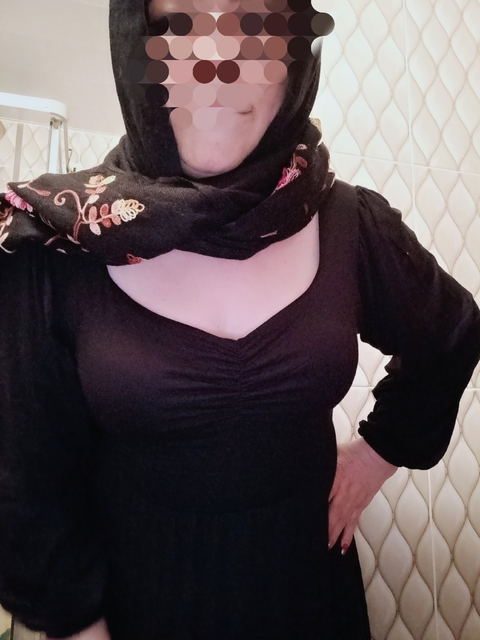 hijabwomen onlyfans leaked picture 1