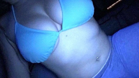 hollieberrybaby onlyfans leaked picture 1
