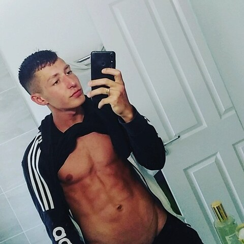 hunglad19 onlyfans leaked picture 1