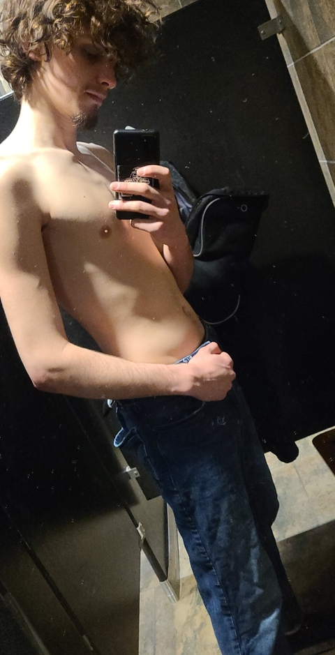 jameshighland2 onlyfans leaked picture 1