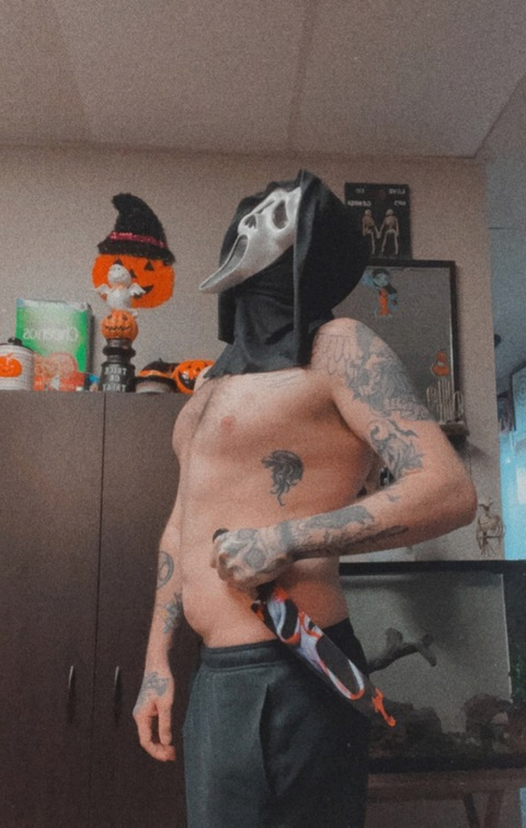 joshtheleo onlyfans leaked picture 1