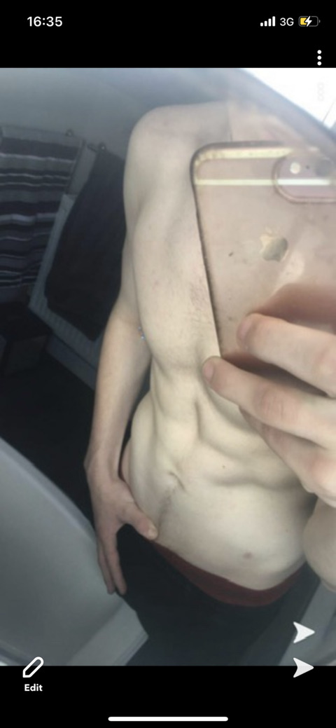 joshthetwink18free onlyfans leaked picture 1