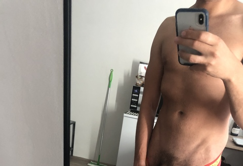 kinkyalex97 onlyfans leaked picture 1