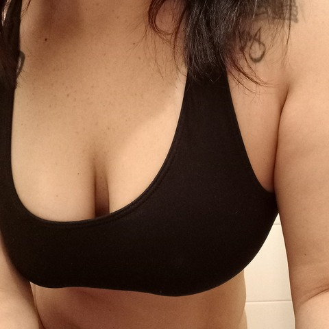 ladysexyhot80 onlyfans leaked picture 1
