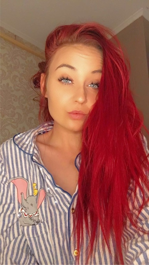leighhx onlyfans leaked picture 2