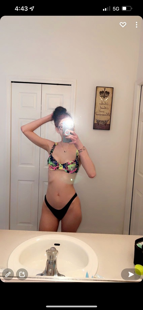 lexirose9 onlyfans leaked picture 2