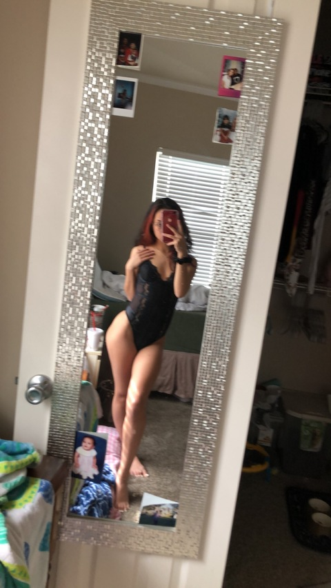 livbaby23 onlyfans leaked picture 2