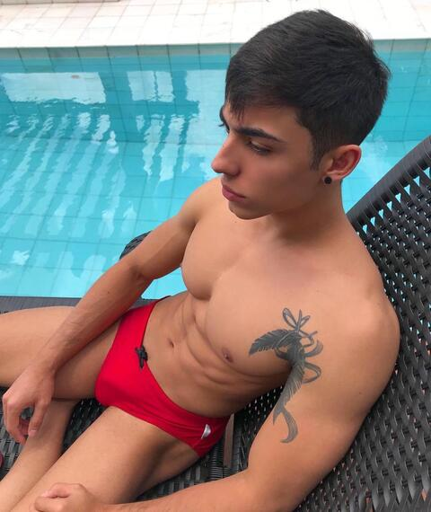 luanferreiraof onlyfans leaked picture 1