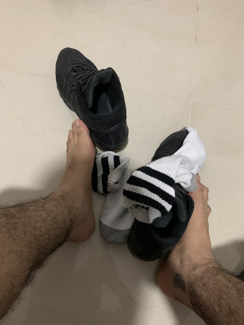 luisrodgz onlyfans leaked picture 1