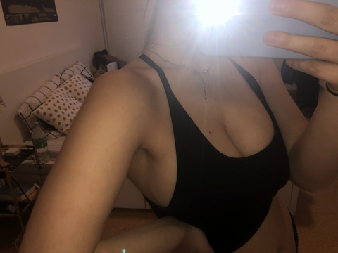 lxnxluna onlyfans leaked picture 1