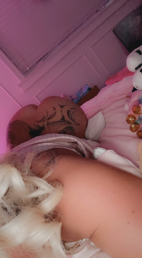 marilynemonroe onlyfans leaked picture 1