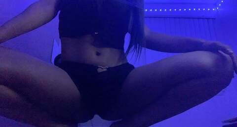 melanin_princess00 onlyfans leaked picture 1