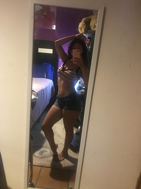mila_monesco onlyfans leaked picture 1