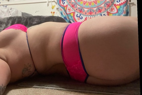 missakitty onlyfans leaked picture 2