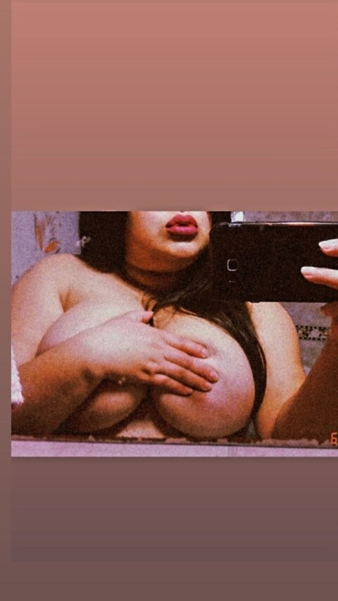 mooiii onlyfans leaked picture 2