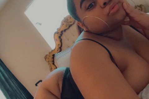 nya.xoxo onlyfans leaked picture 1
