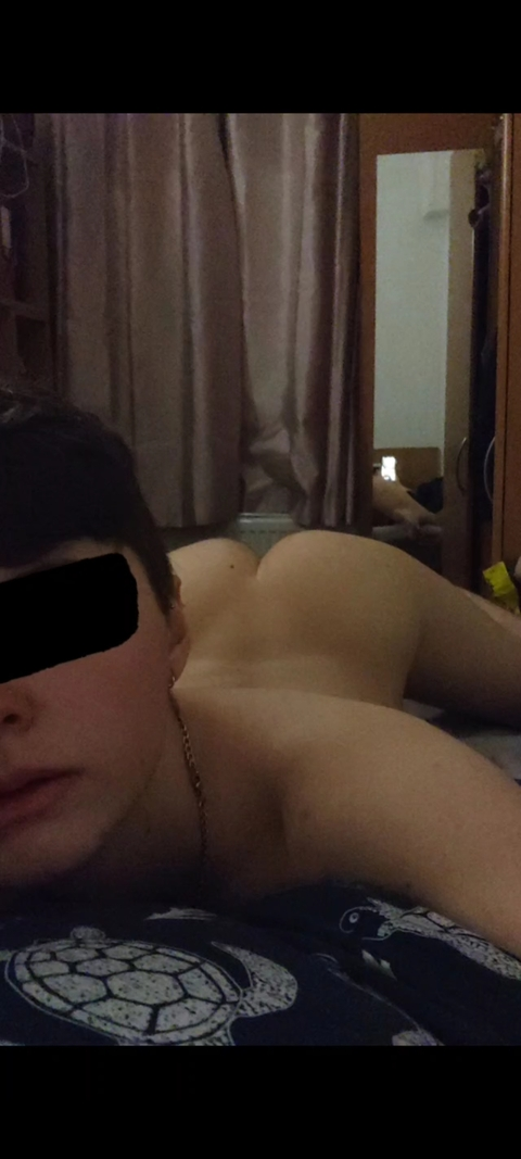 olliejohnson69 onlyfans leaked picture 1