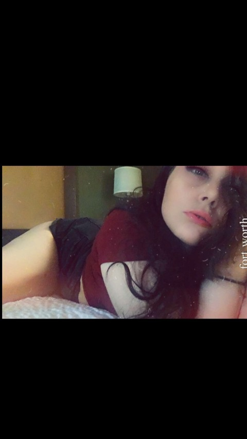 pretttylilthanng onlyfans leaked picture 1
