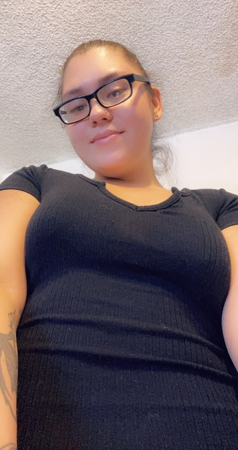 pretty_babe_21 onlyfans leaked picture 1