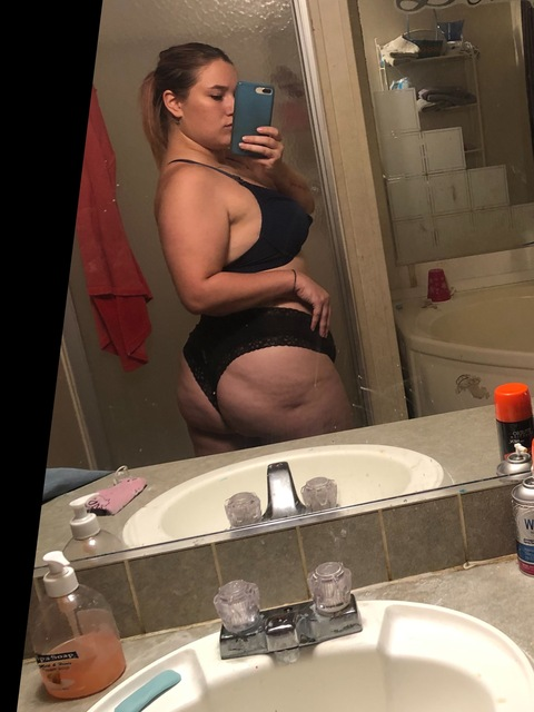 prettyandpink1621 onlyfans leaked picture 1
